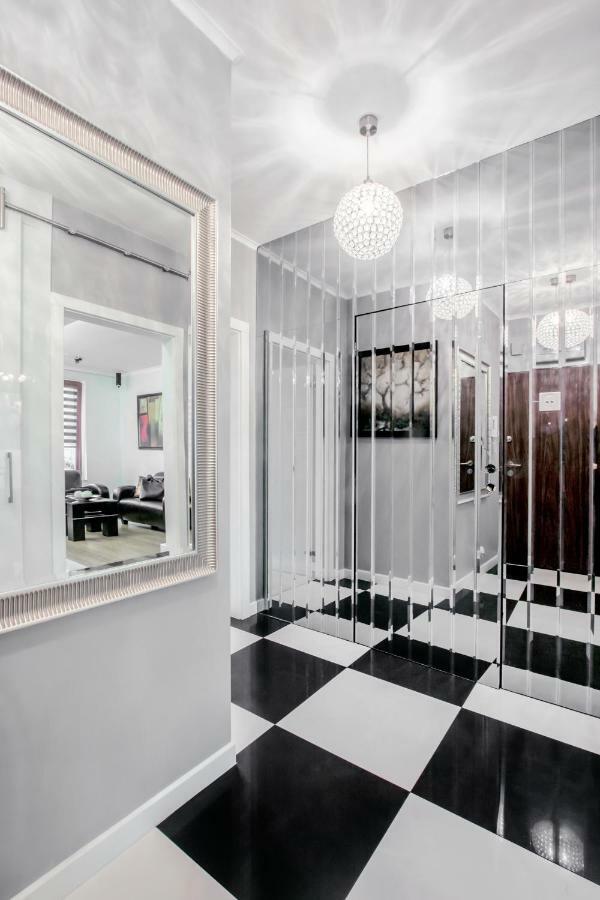 Clicktheflat Luxury Apartment In Warszawa Eksteriør billede